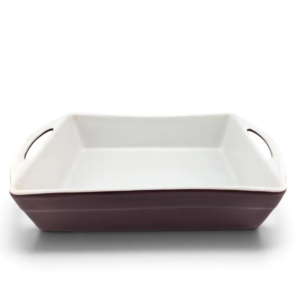 Melt Ovenware Essence Stoneware Baker Brown White Curved 11.25
